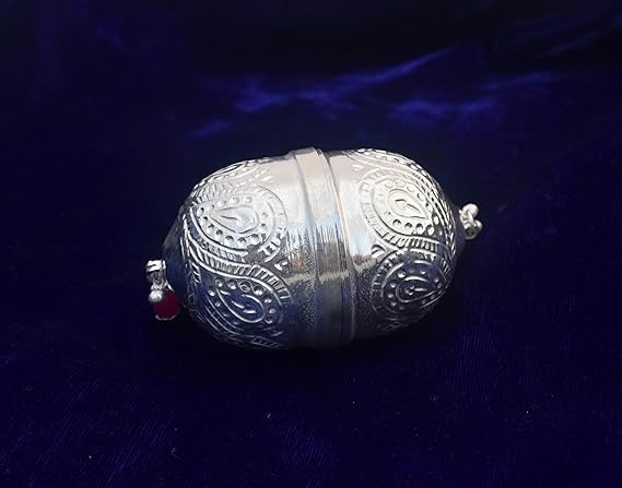 Silver Nariyal