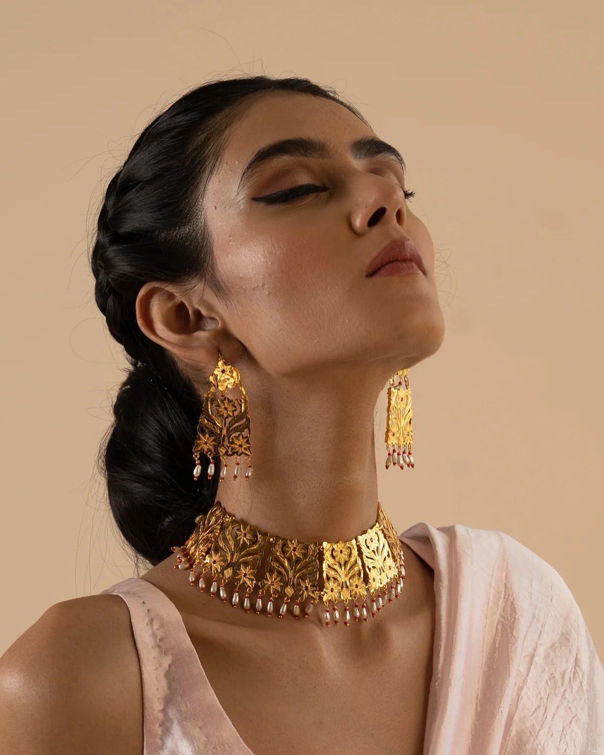 The Everlasting Beauty of Gold Jewellery: A Tradition That Lives On