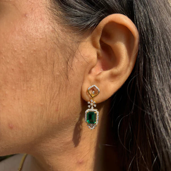 Blake Emerald Diamond Necklace